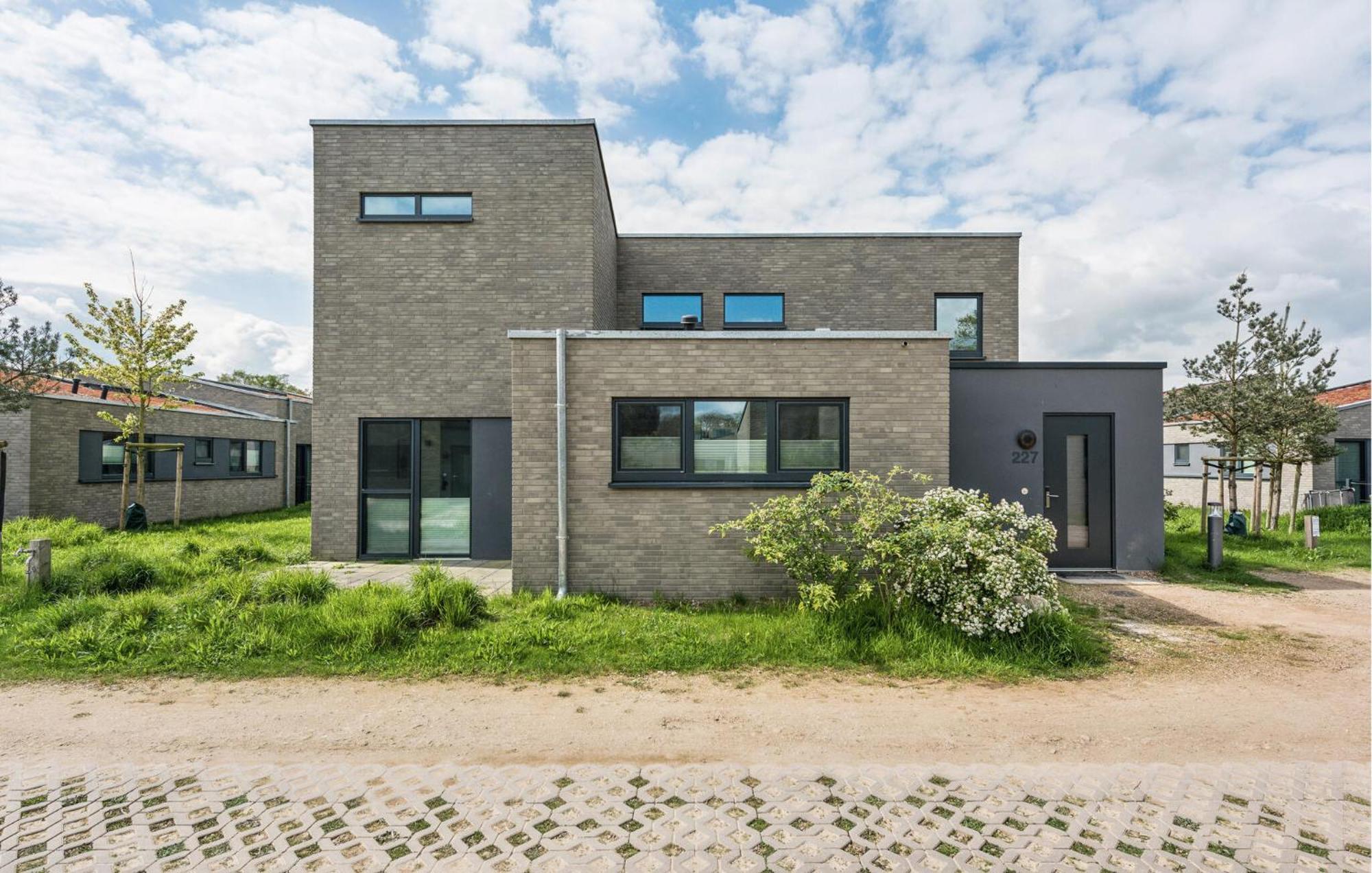 Nice Home In Lembruch-Duemmer See With Sauna 외부 사진