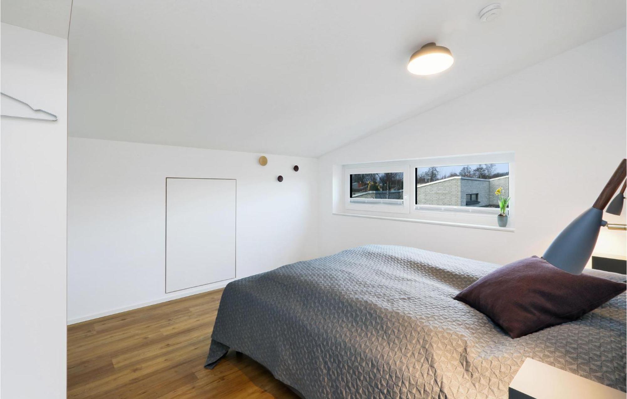 Nice Home In Lembruch-Duemmer See With Sauna 외부 사진